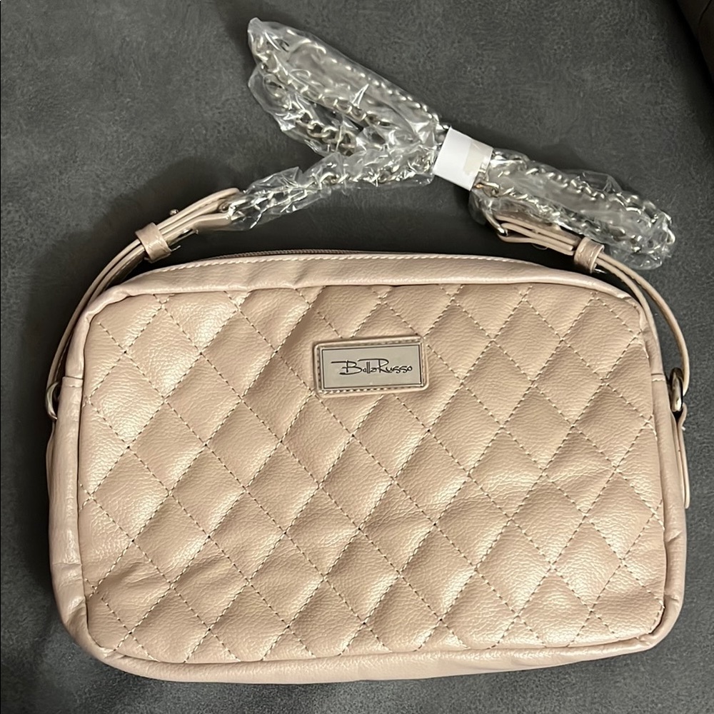 Chic crossbody purse